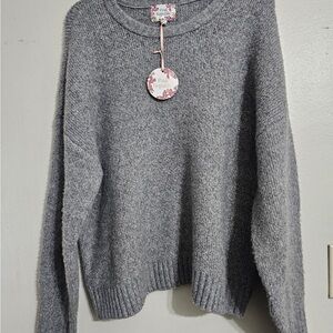 Pink Republic Women’s XL Heather Grey crew neck Knit Pullover Sweater